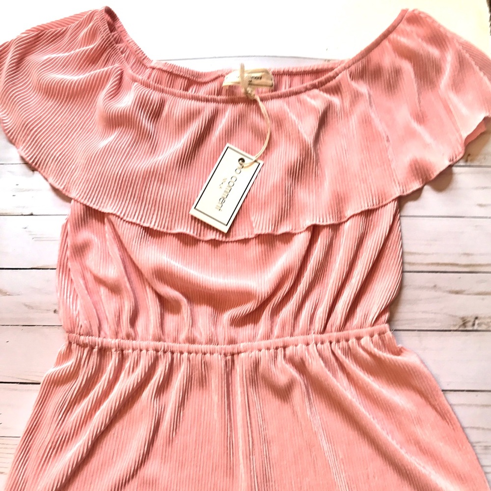No Comment NWT Blush Flounce Romper